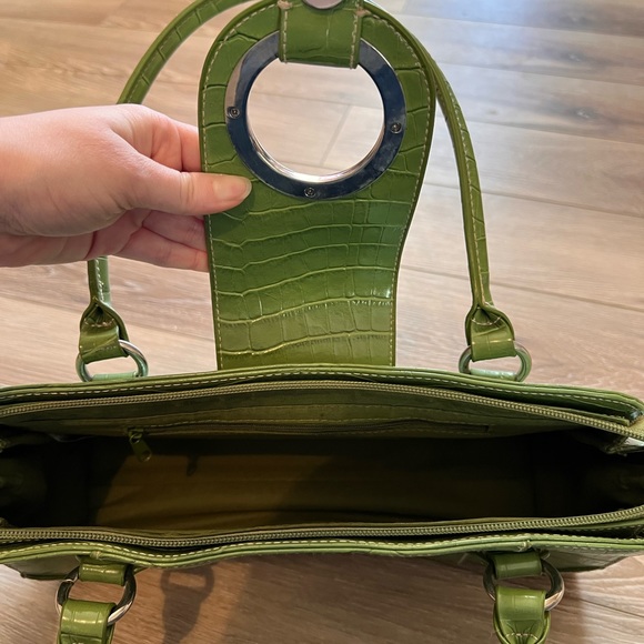 Minicci Green Bag - Picture 2 of 8